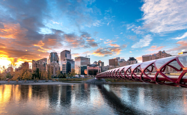 Alberta extends invitations to applicants for its provincial immigration program
